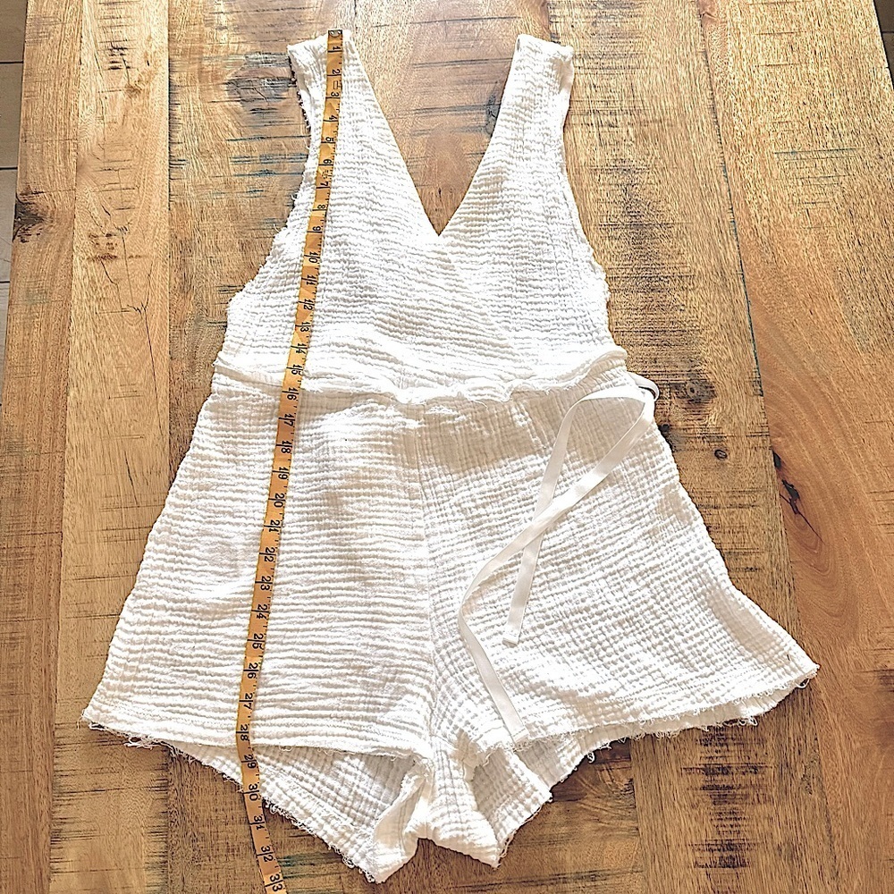 Spiritual Gangster White Gauze Romper Size Small - Picture 7 of 14